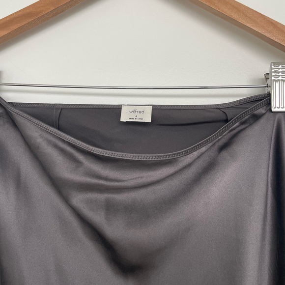 Aritzia Wilfred Grey Satin midi Skirt - Picture 2 of 5